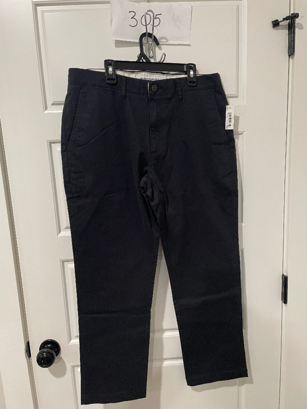 Amazon Essentials Men's Pants